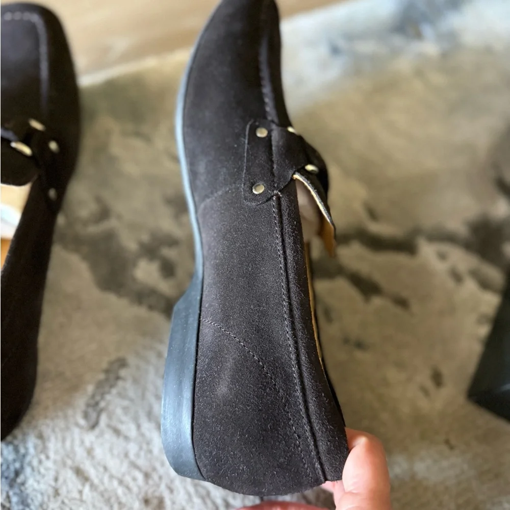 Elegant Dark Brown Suede Loafers